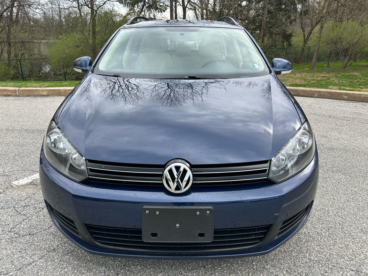 Volkswagen Jetta SportWagen 2.0L TDI 2013