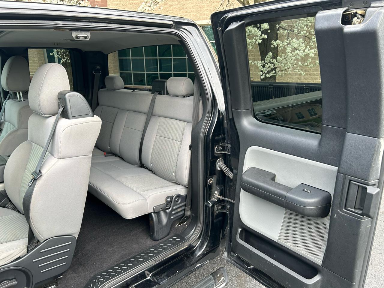 Ford F-150 FX4 4WD 2005