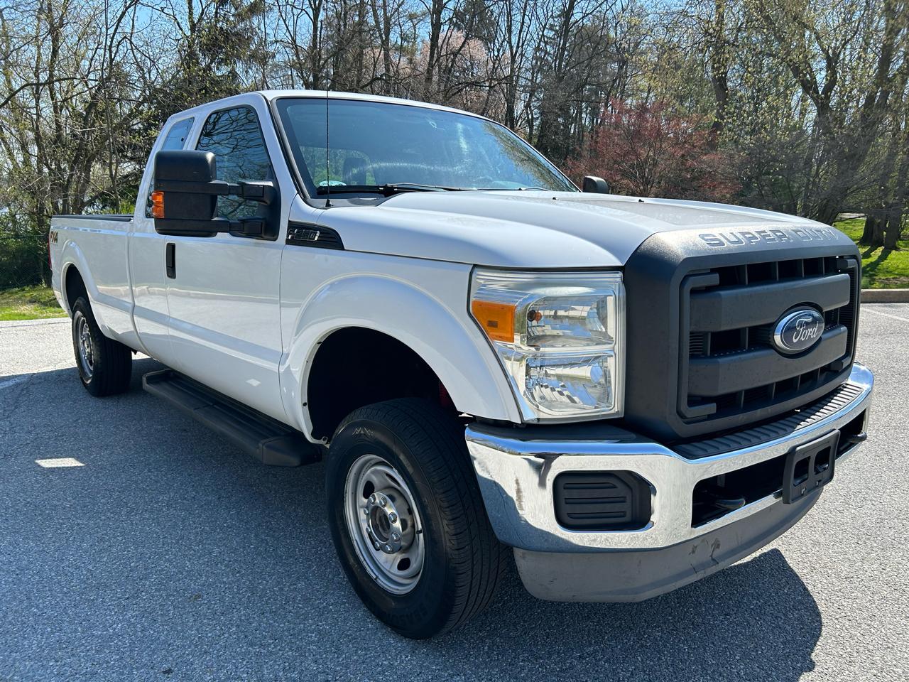 Ford F-250 SD XL SuperCab 4WD 2013