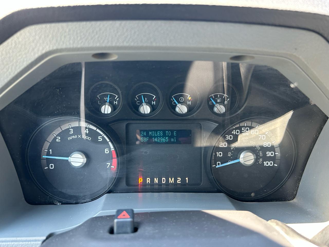 Ford F-250 SD XL SuperCab 4WD 2013