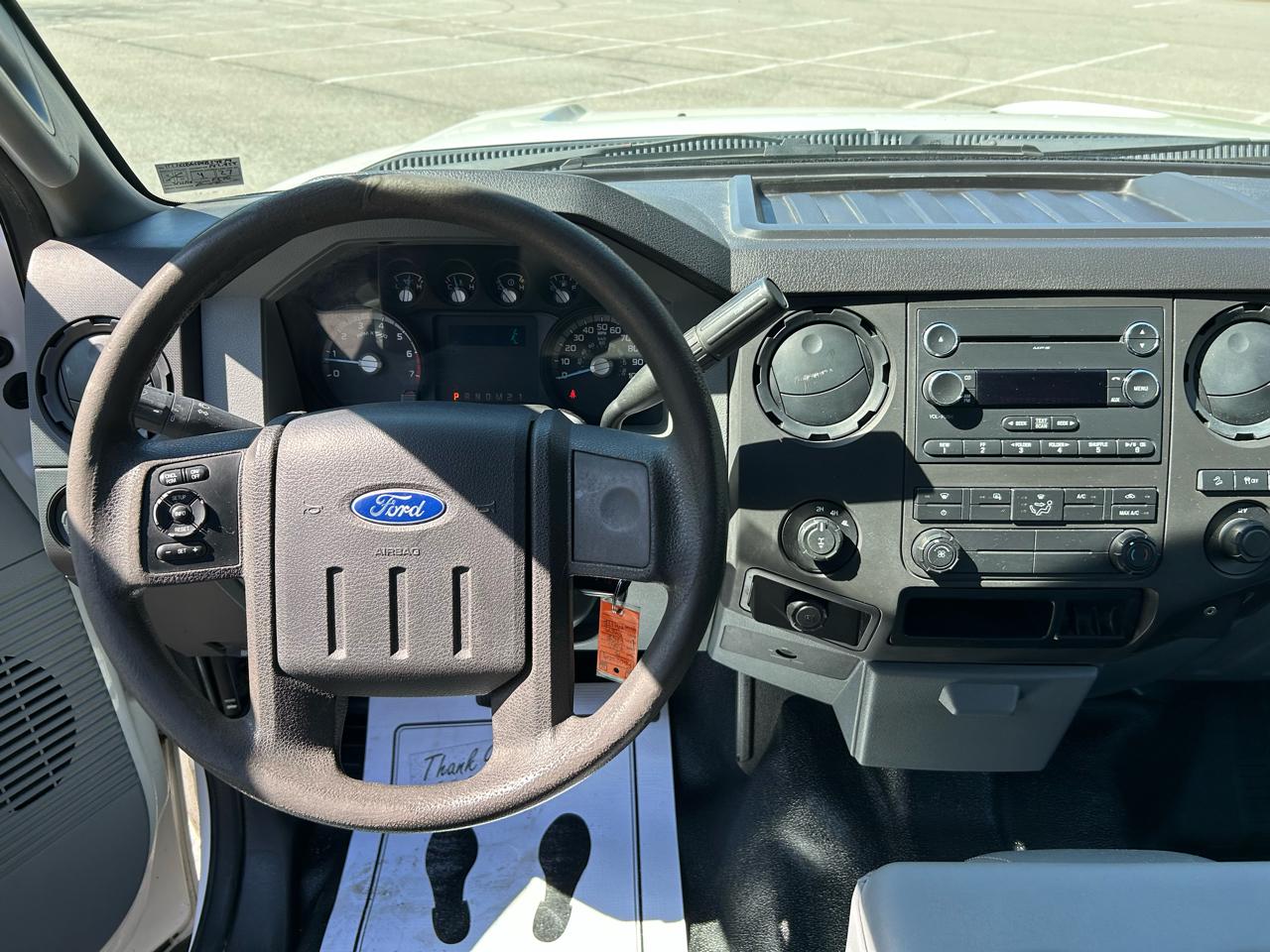 Ford F-250 SD XL SuperCab 4WD 2013