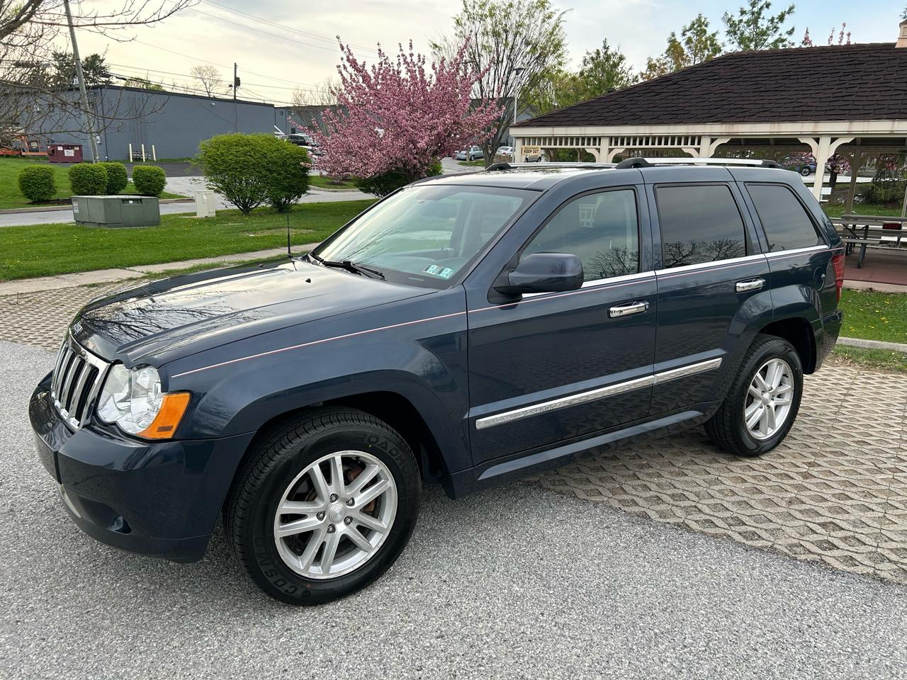 Jeep Grand Cherokee Limited 4WD 2010