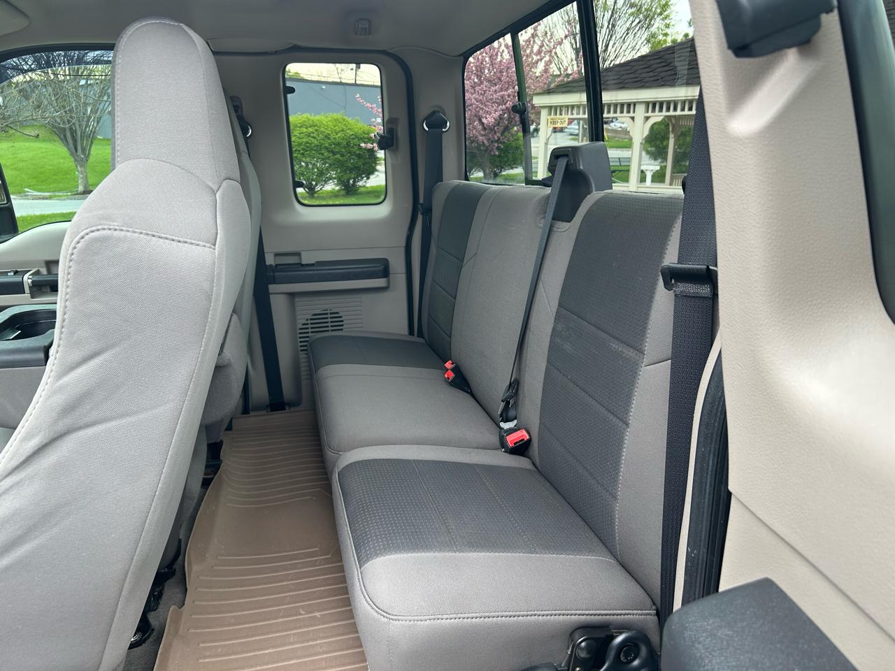 Ford F-350 SD XLT SuperCab 4WD 2010