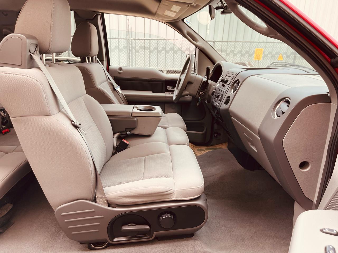 Ford F-150 XLT SuperCab 4WD 2004