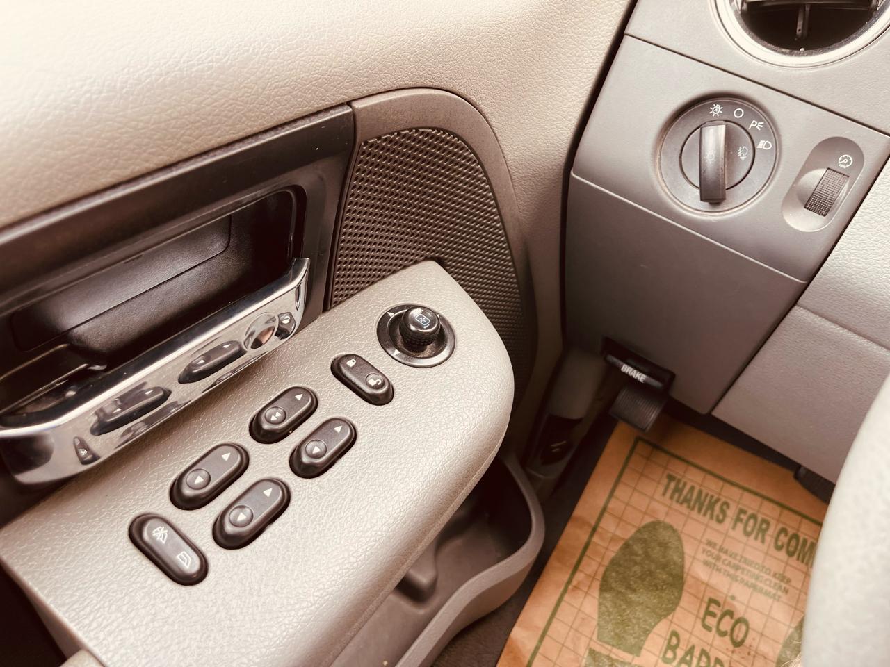 Ford F-150 XLT SuperCab 4WD 2004