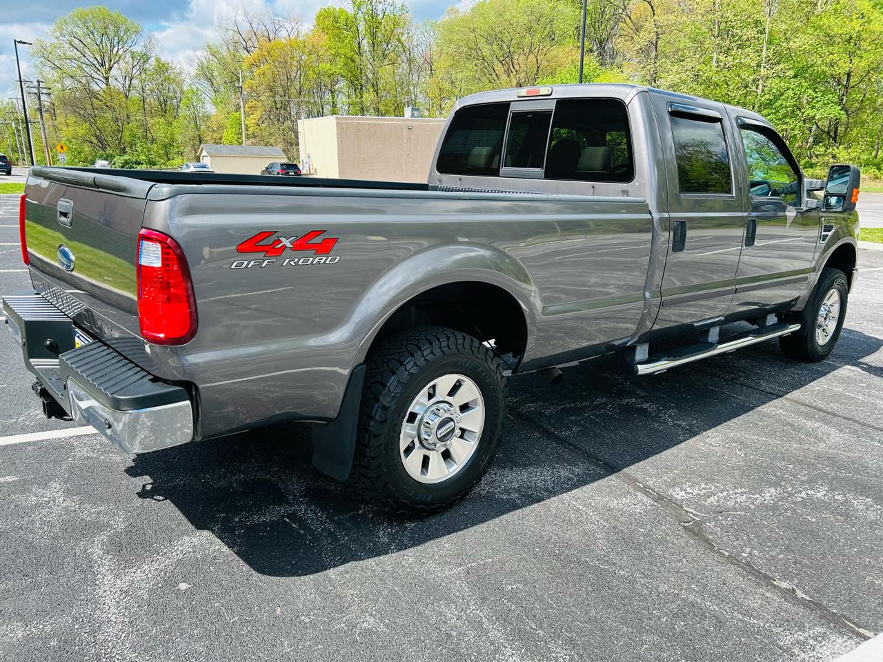 Ford F-250 SD XLT Crew Cab Long Bed 4WD 2008