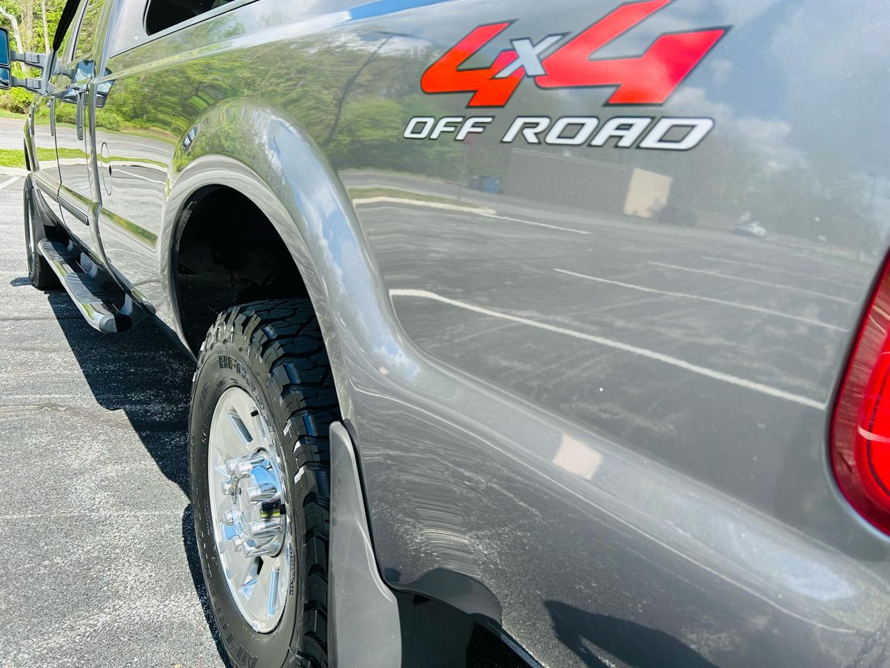 Ford F-250 SD XLT Crew Cab Long Bed 4WD 2008