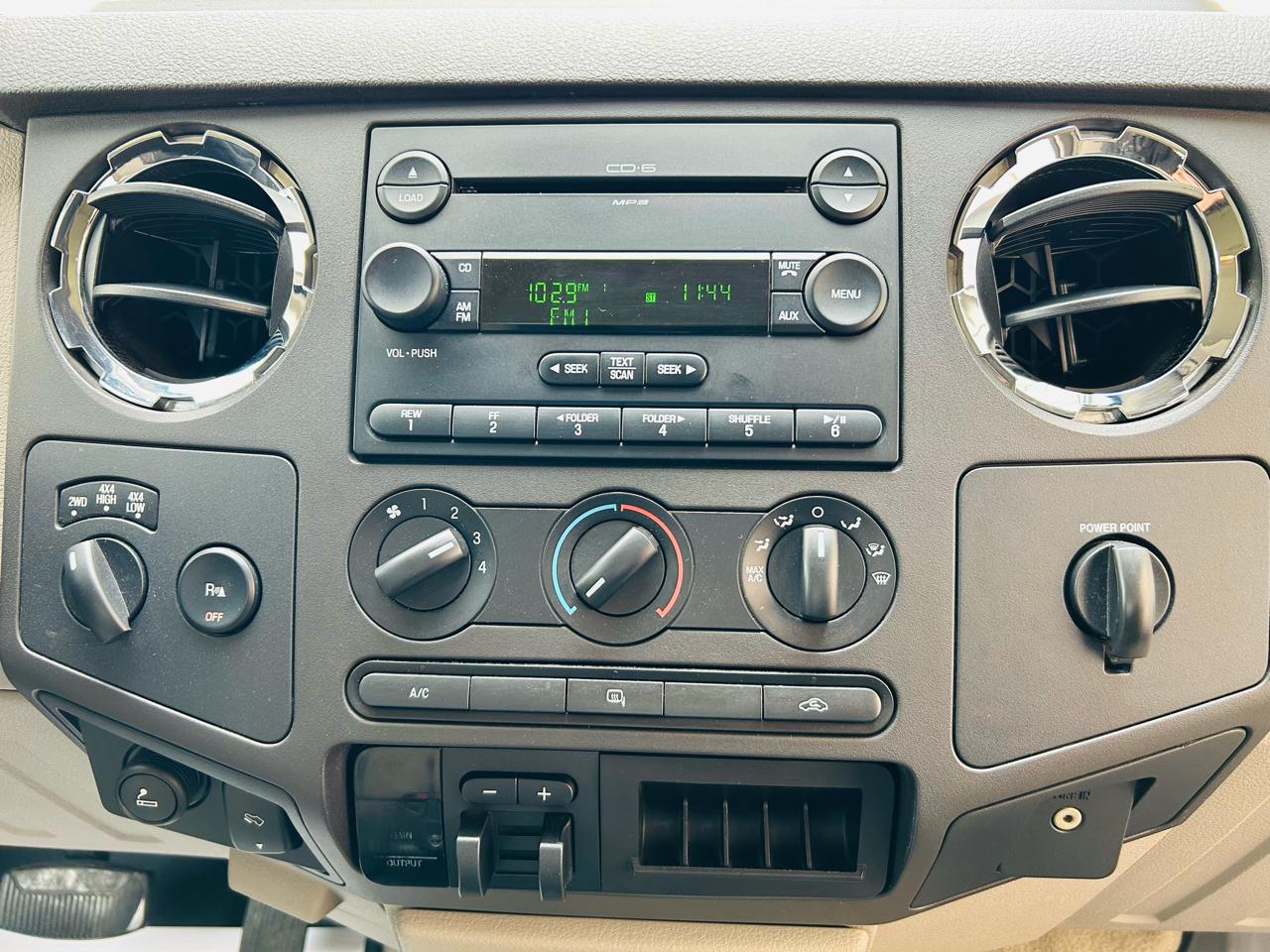 Ford F-250 SD XLT Crew Cab Long Bed 4WD 2008