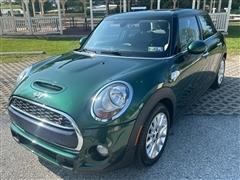 2015 MINI Cooper 