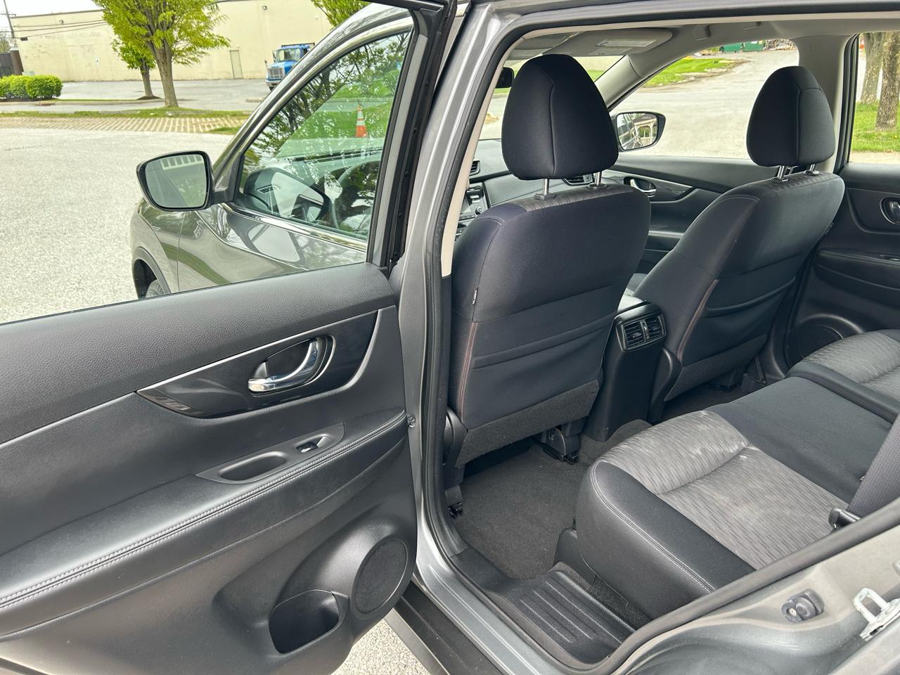 Nissan Rogue S AWD 2017