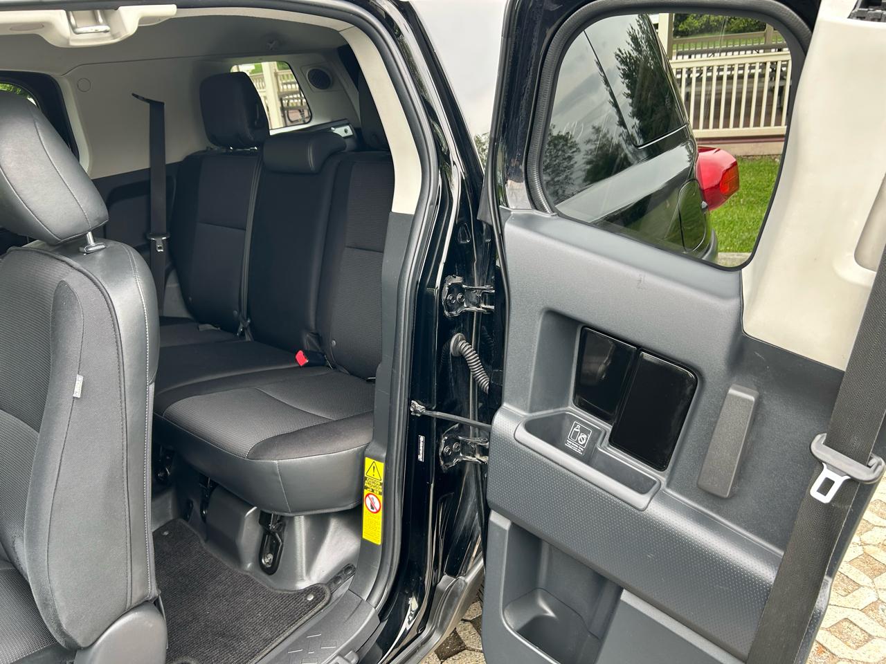 Toyota FJ Cruiser 4WD MT 2013