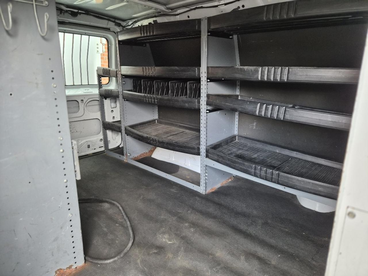 Ford Econoline E-350 Super Duty 2007