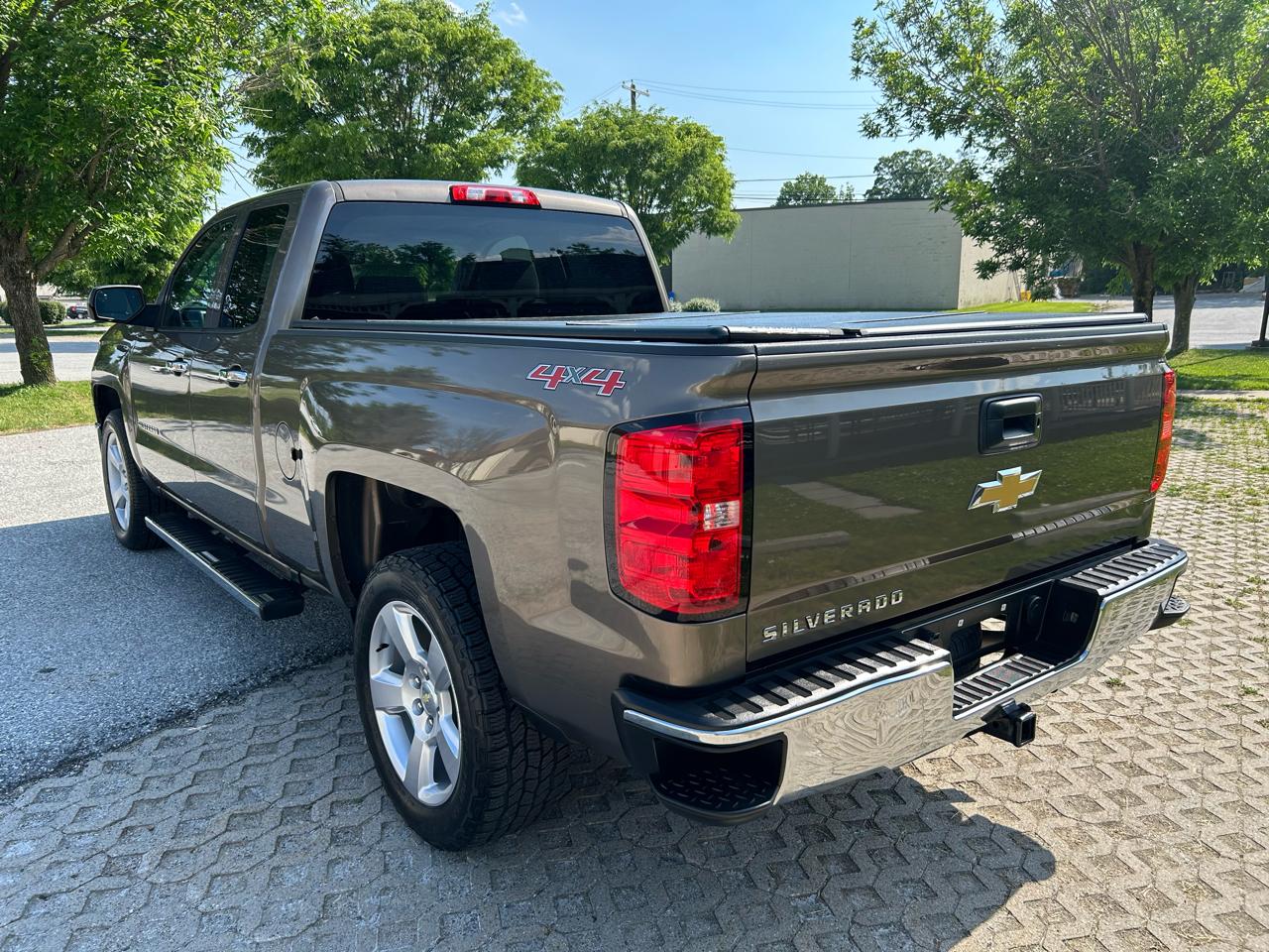 Chevrolet Silverado 1500 Work Truck Double Cab 4WD 2015