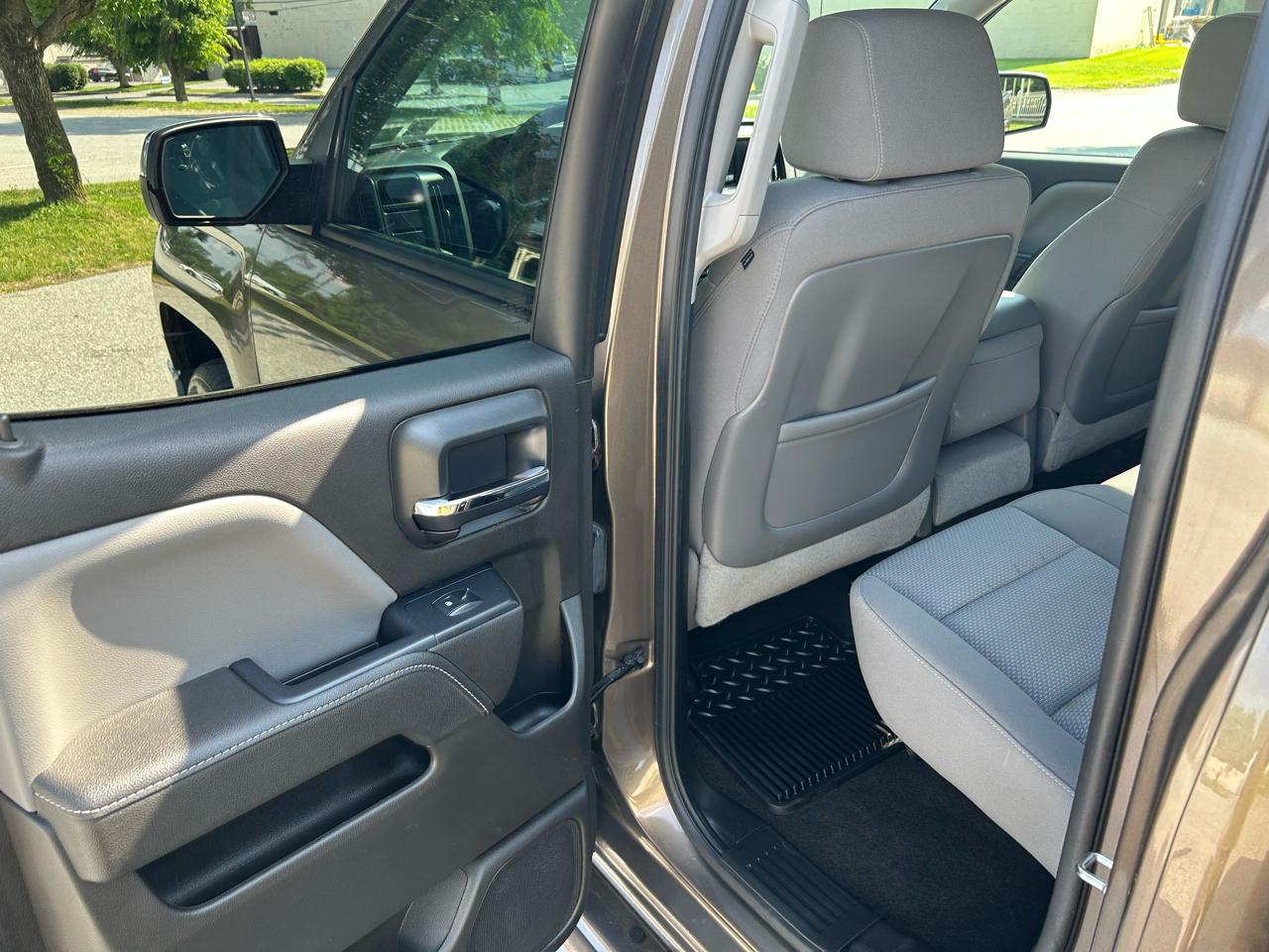Chevrolet Silverado 1500 Work Truck Double Cab 4WD 2015