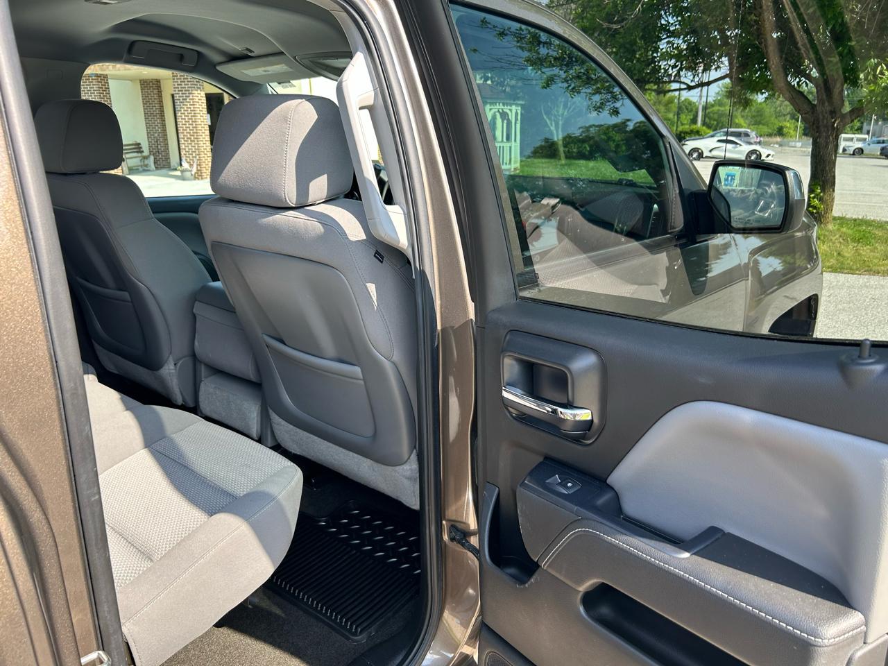 Chevrolet Silverado 1500 Work Truck Double Cab 4WD 2015