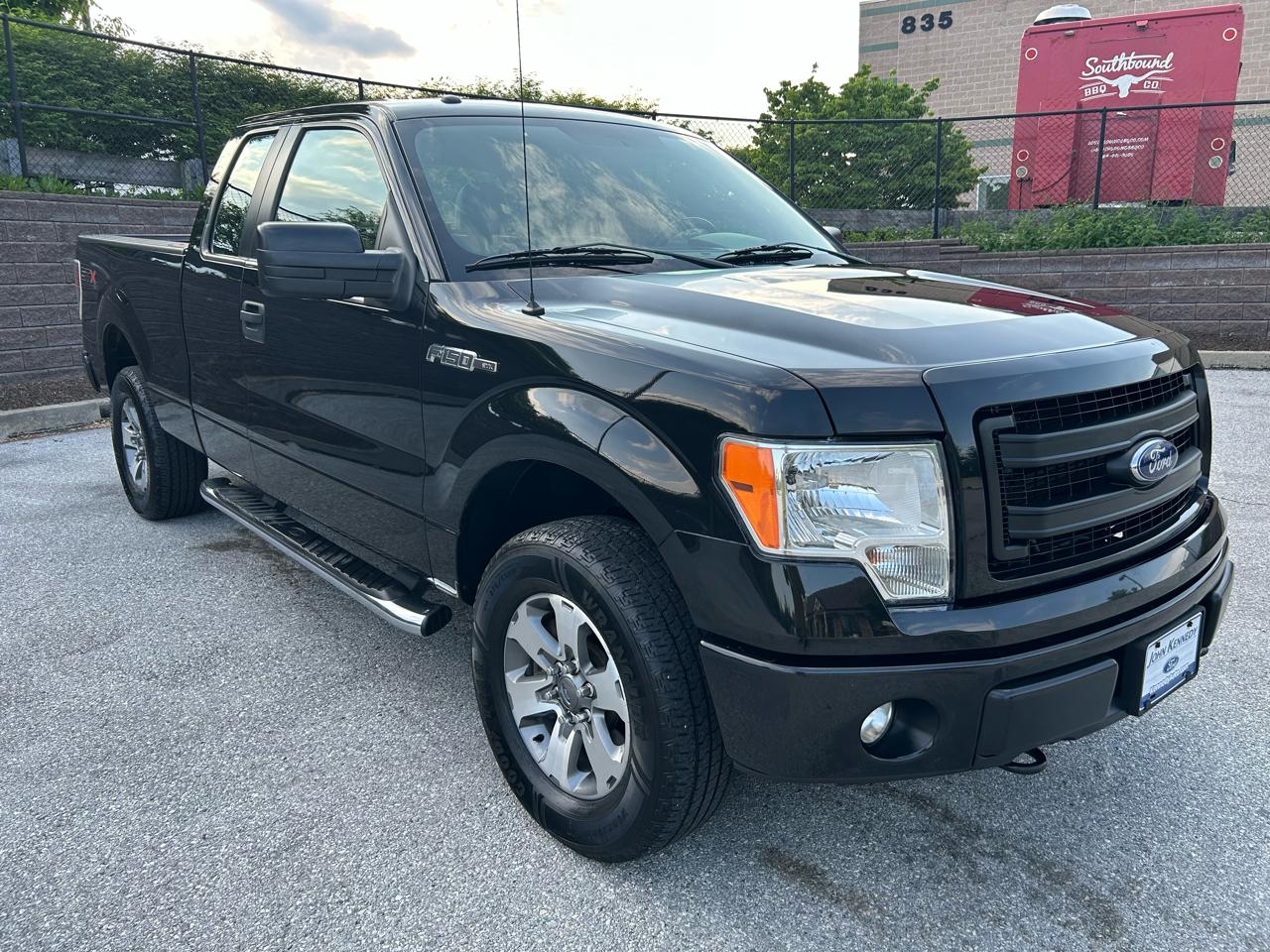 Ford F-150 STX SuperCab 6.5-ft. Bed 4WD 2013
