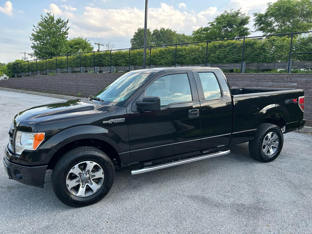 Ford F-150 STX SuperCab 6.5-ft. Bed 4WD 2013