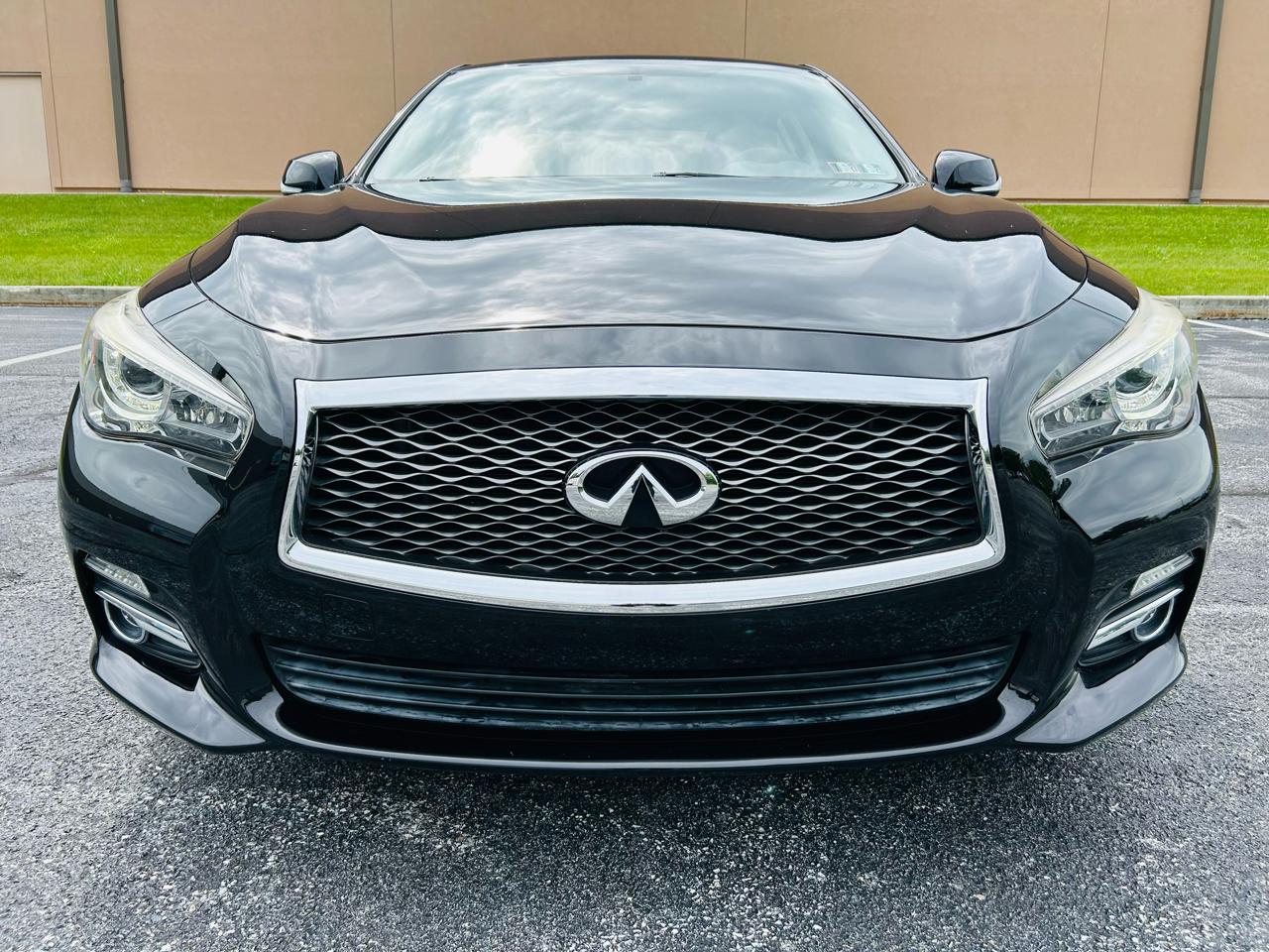 Infiniti Q50 Premium AWD 2014