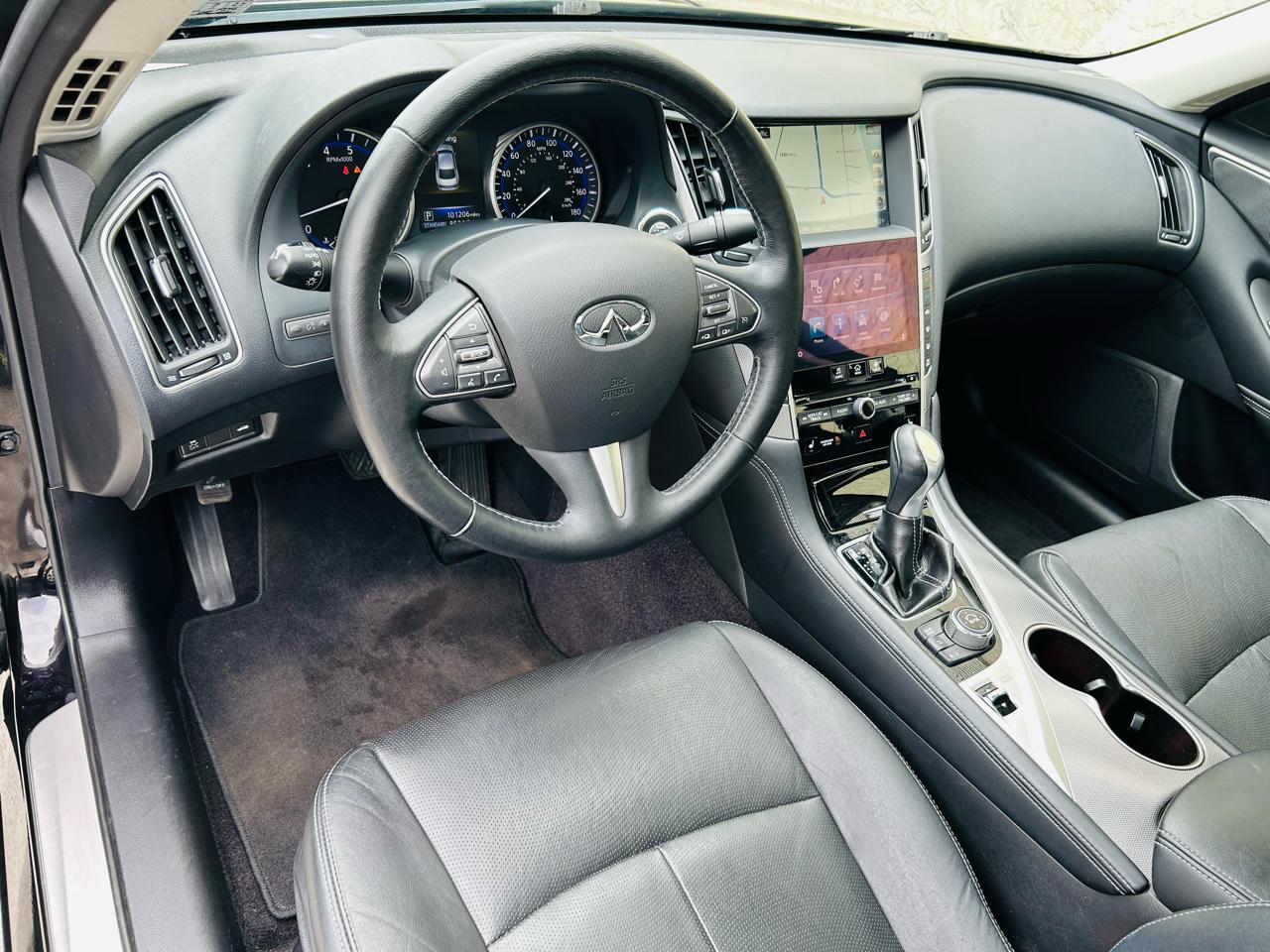 Infiniti Q50 Premium AWD 2014
