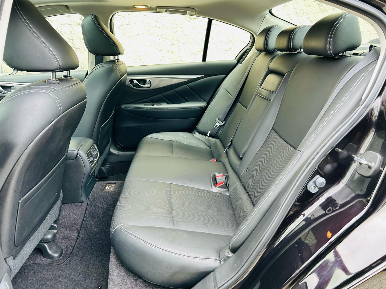 Infiniti Q50 Premium AWD 2014