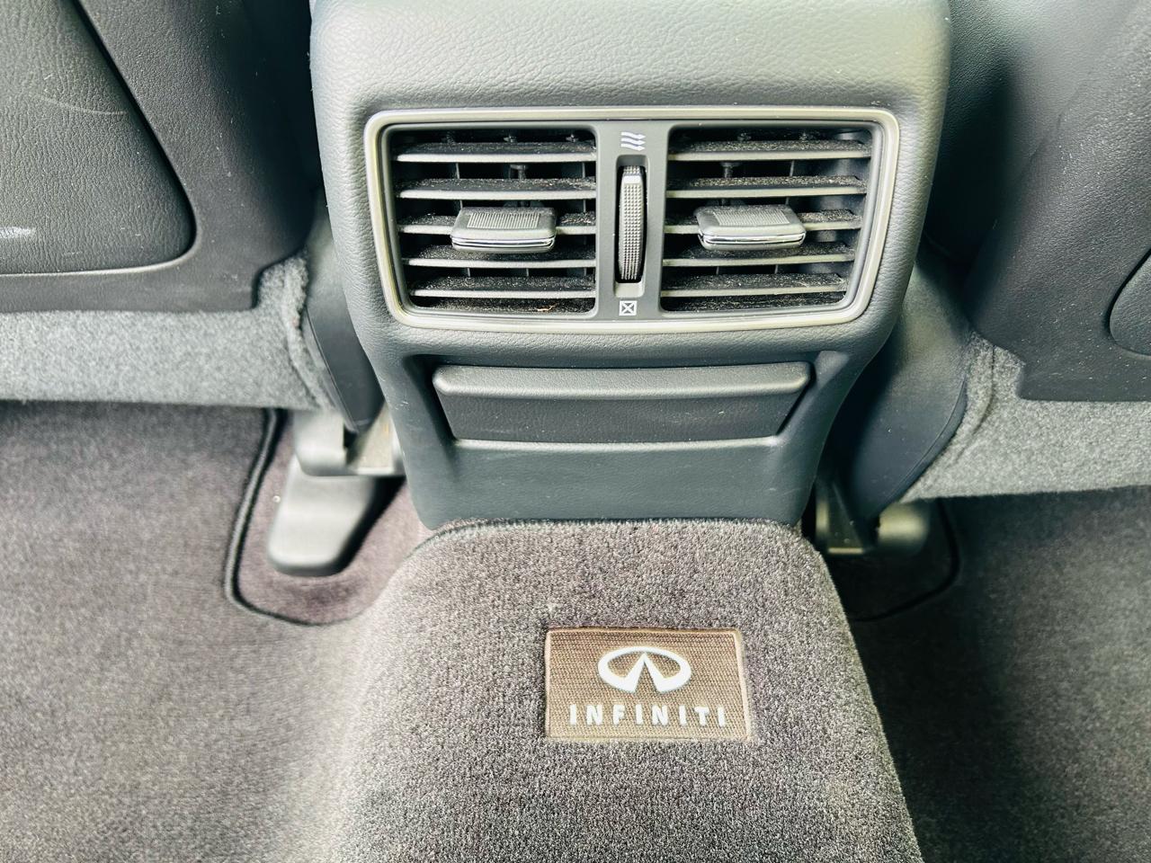 Infiniti Q50 Premium AWD 2014
