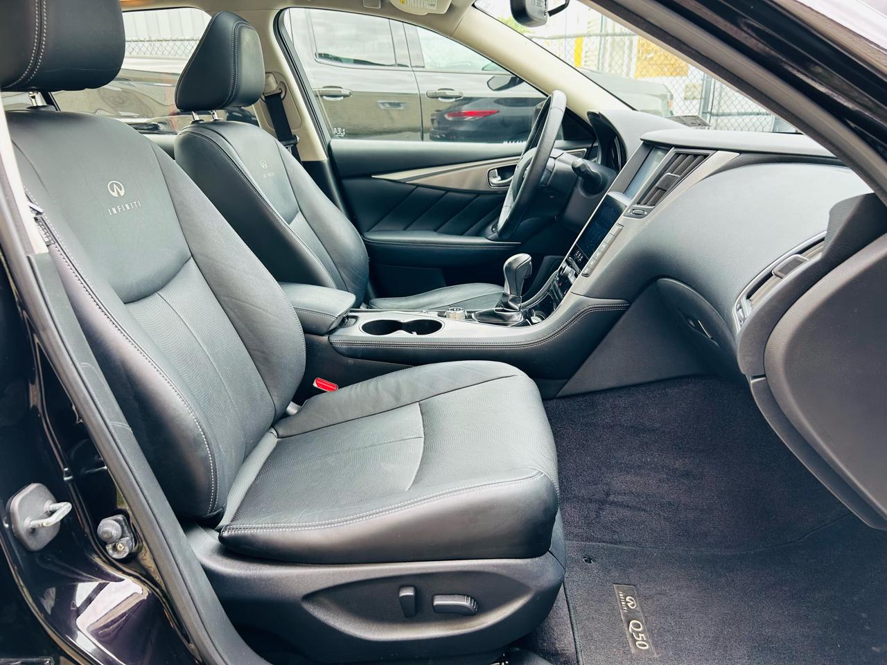 Infiniti Q50 Premium AWD 2014