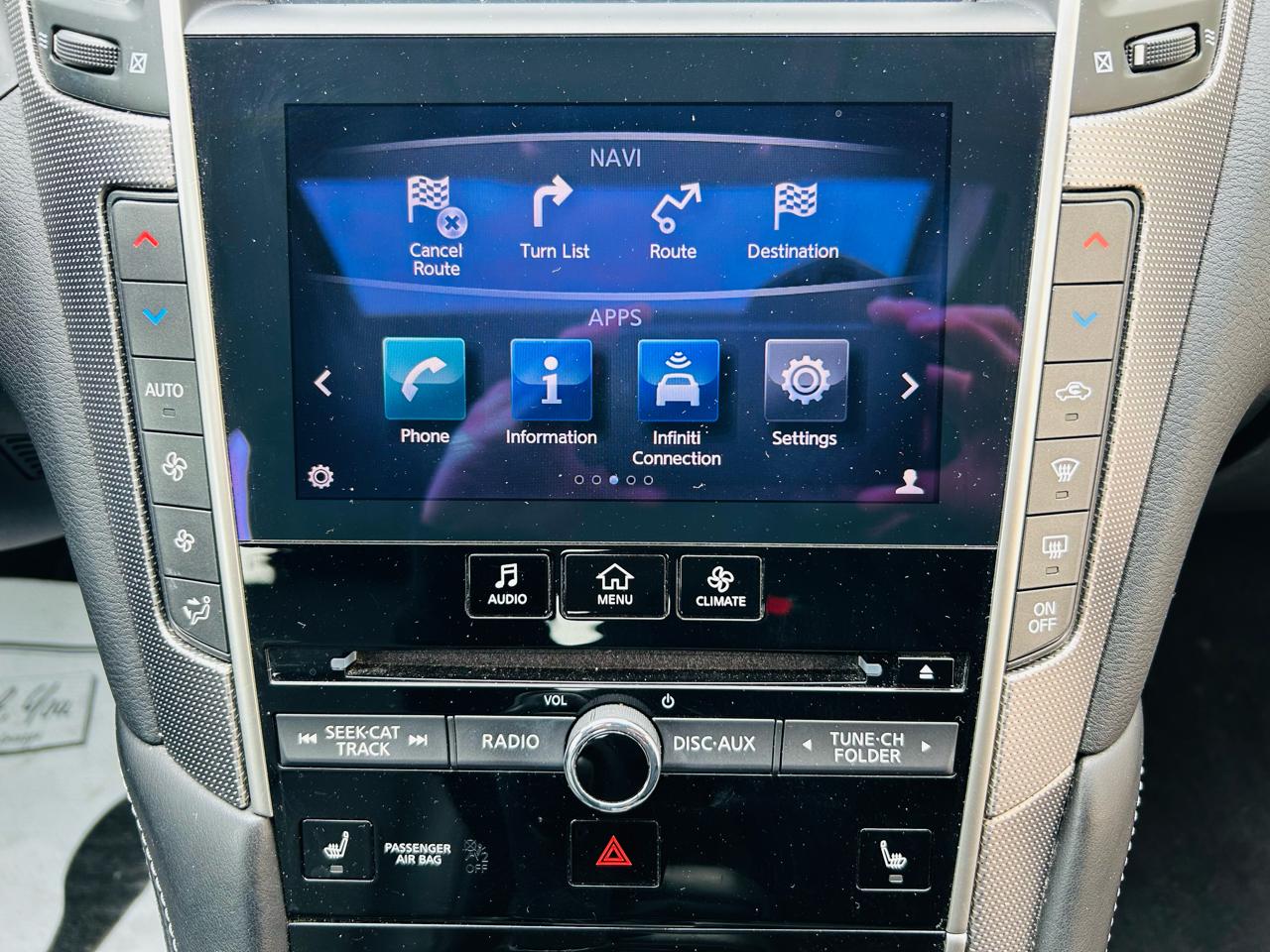 Infiniti Q50 Premium AWD 2014
