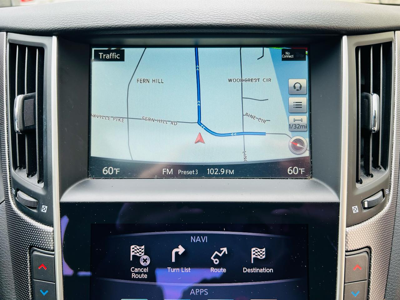 Infiniti Q50 Premium AWD 2014