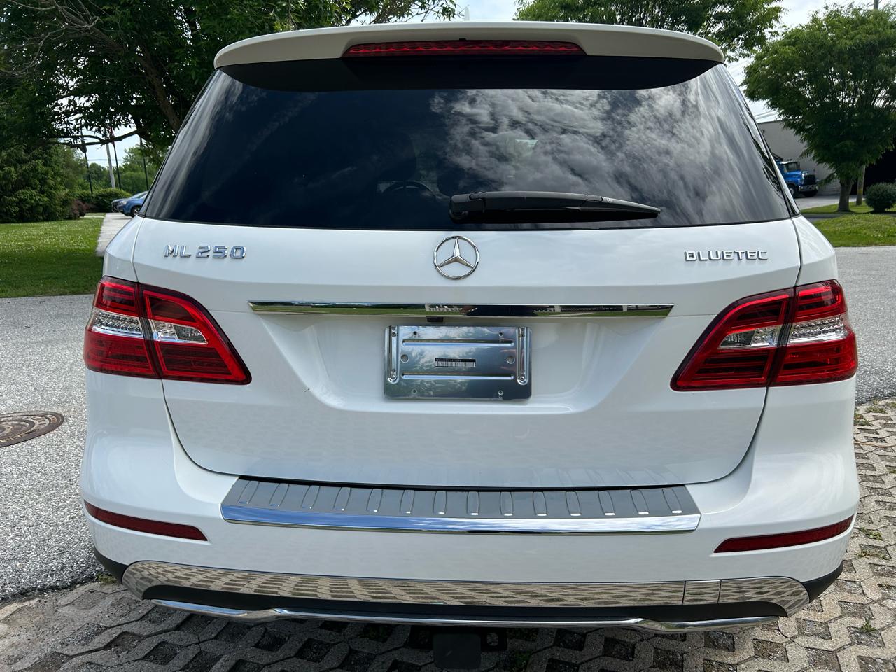 Mercedes-Benz M-Class ML250 BlueTEC 4MATIC 2015
