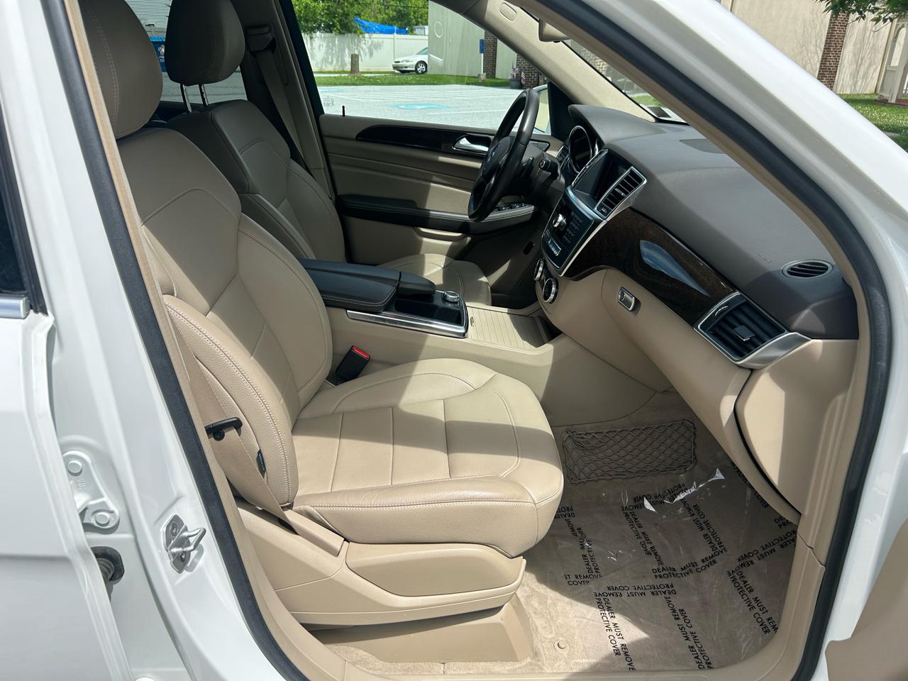 Mercedes-Benz M-Class ML250 BlueTEC 4MATIC 2015
