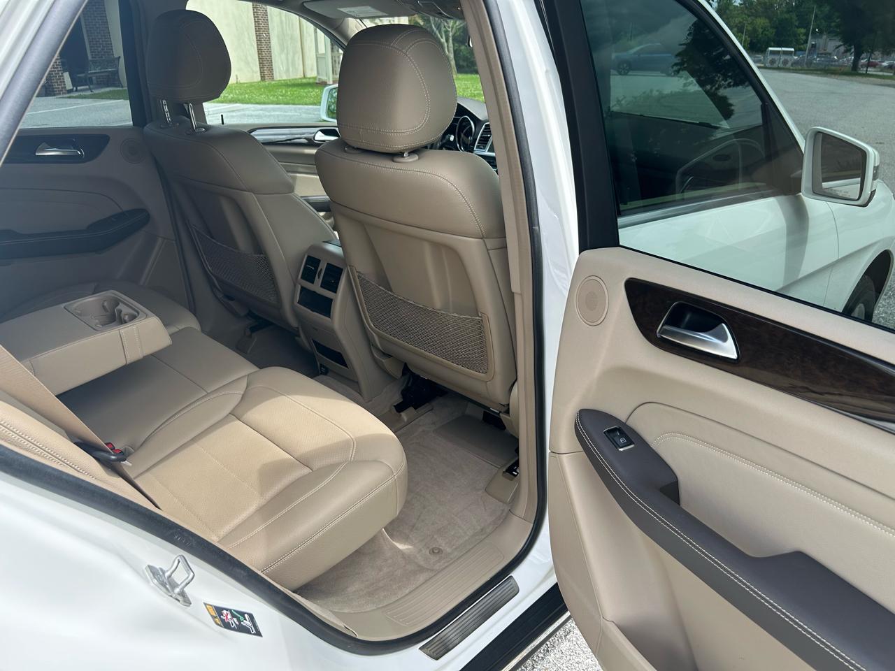 Mercedes-Benz M-Class ML250 BlueTEC 4MATIC 2015