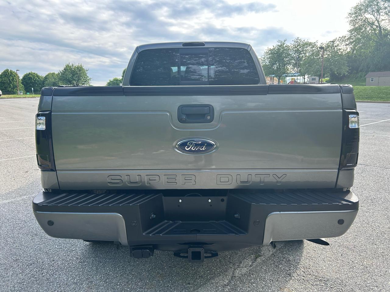 Ford F-250 SD XLT Crew Cab Long Bed 4WD 2011