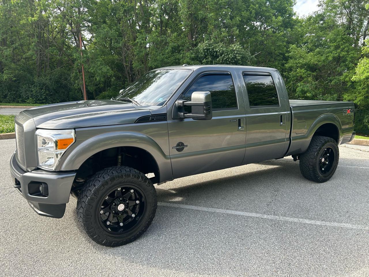 Ford F-250 SD XLT Crew Cab Long Bed 4WD 2011