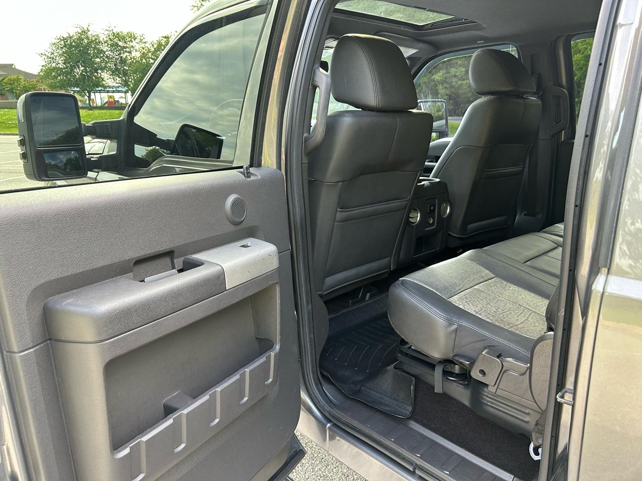 Ford F-250 SD XLT Crew Cab Long Bed 4WD 2011