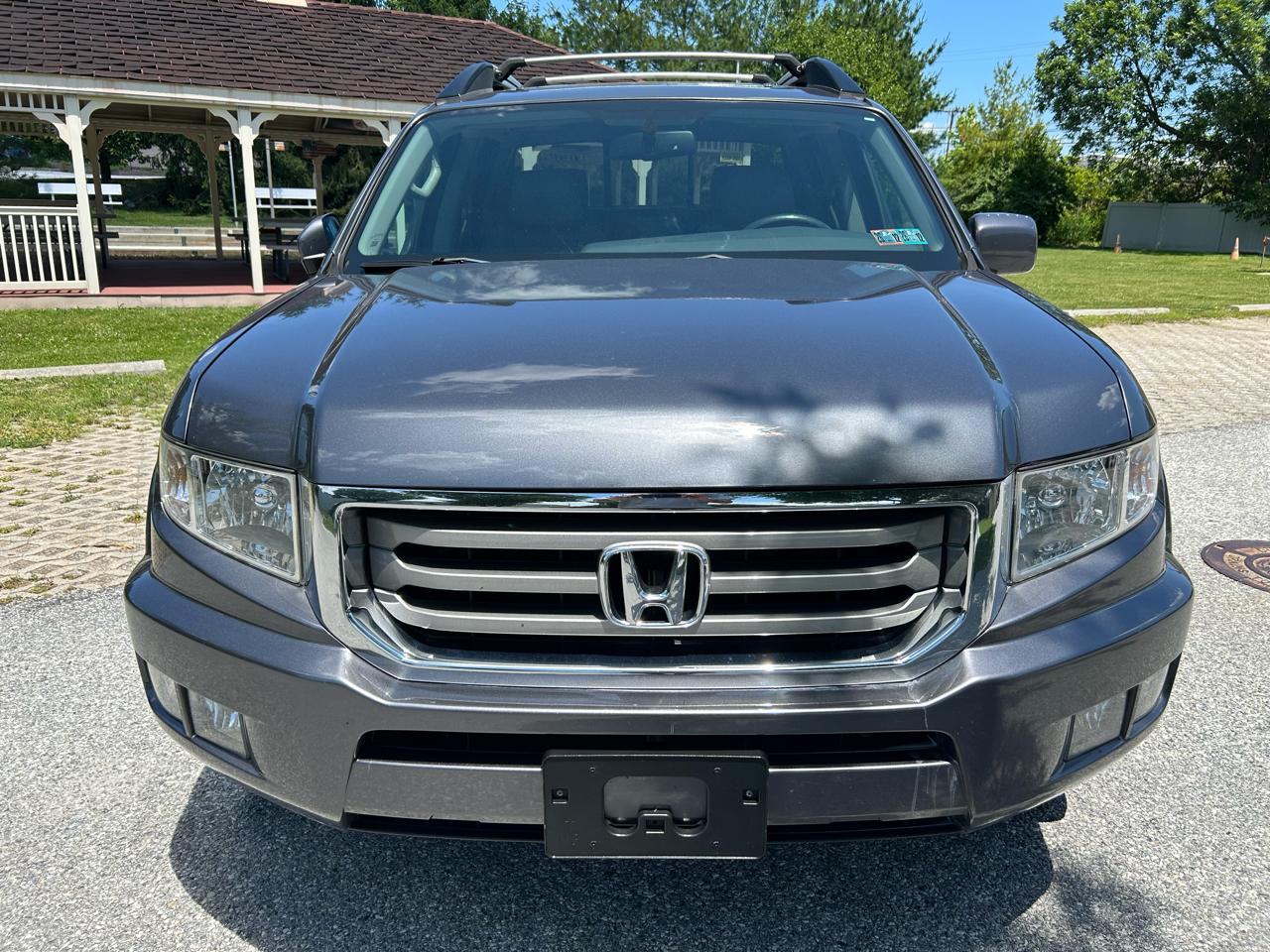 Honda Ridgeline RTL w/ Leather and Navigation 2014