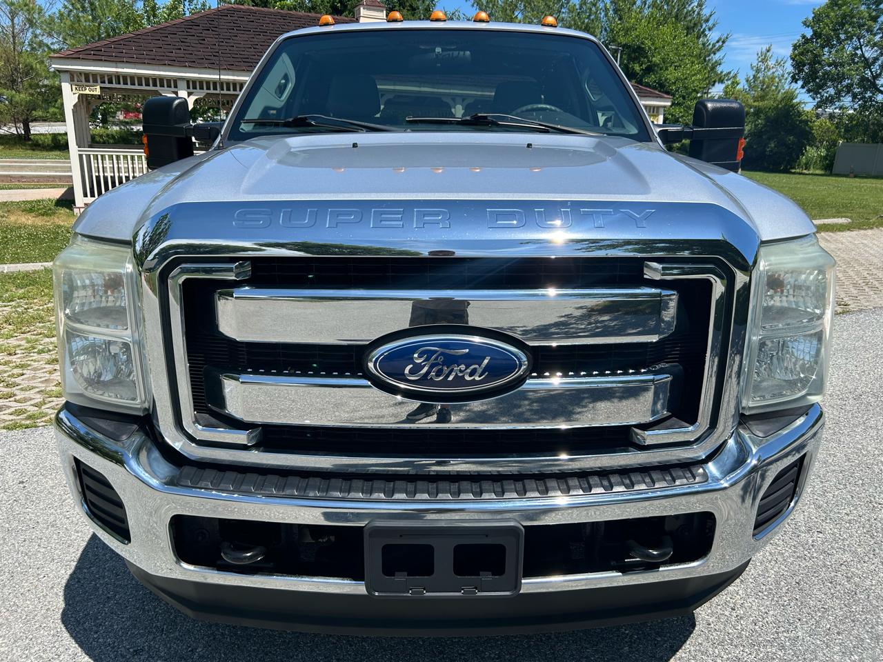 Ford F-350 SD XLT SuperCab 4WD 2011