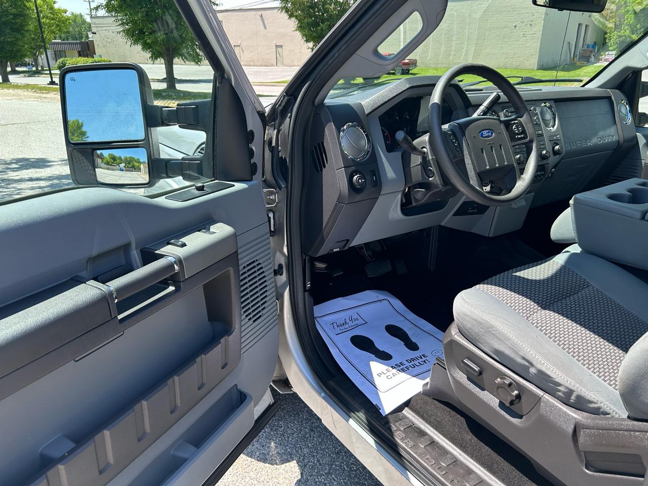 Ford F-350 SD XLT SuperCab 4WD 2011