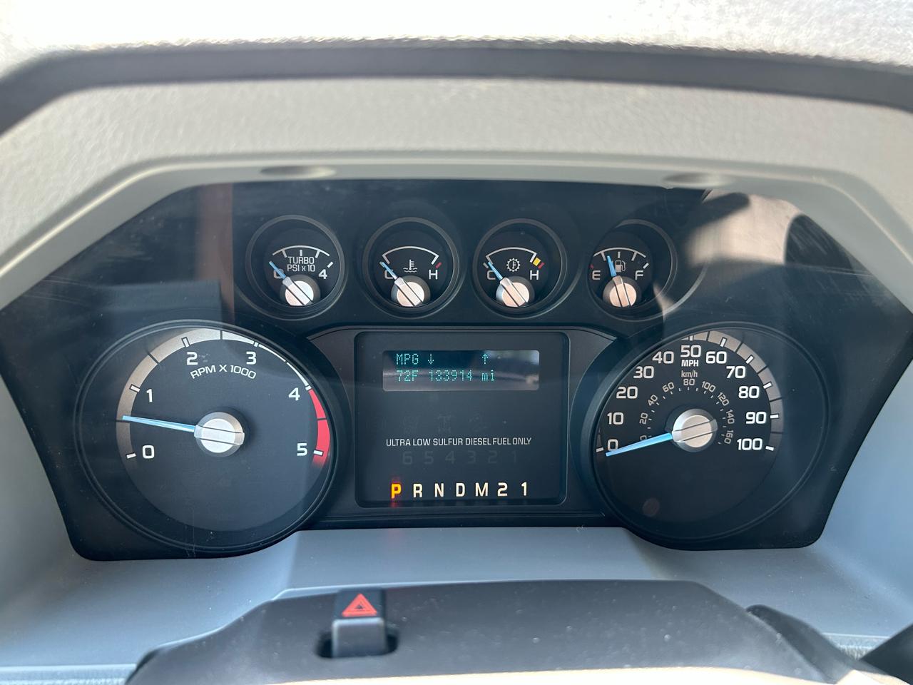 Ford F-350 SD XLT SuperCab 4WD 2011