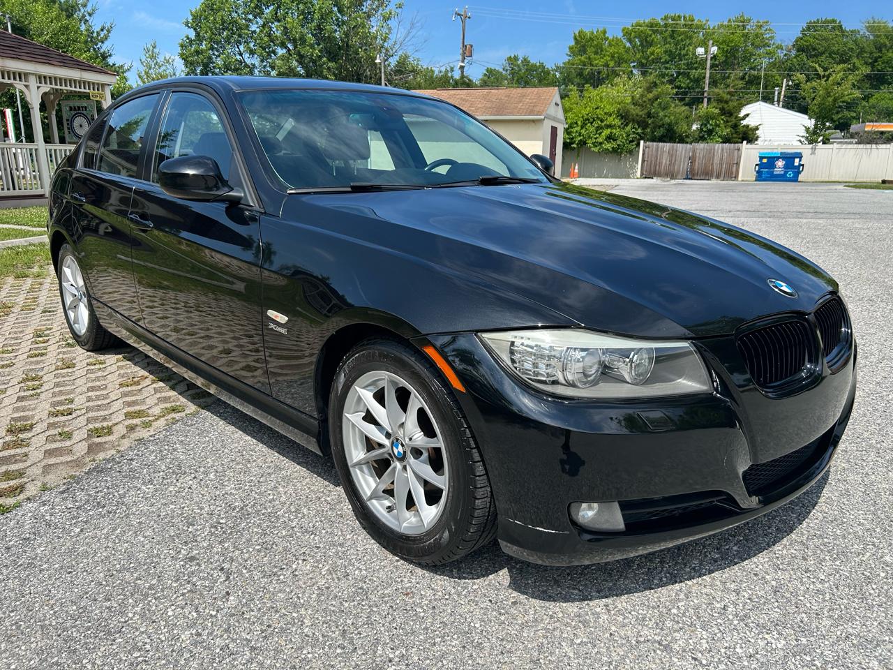 BMW 3-Series 328i xDrive 2010