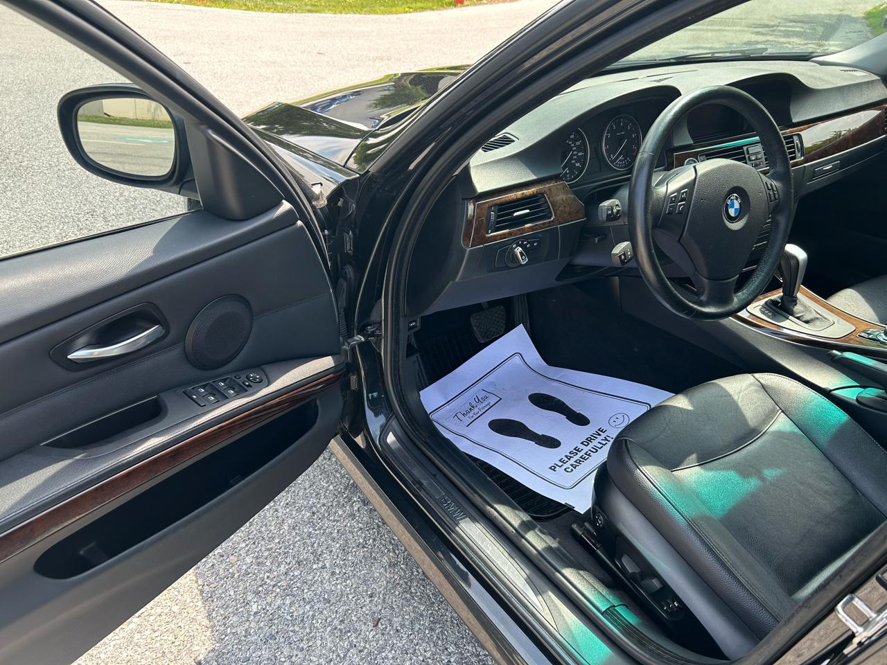 BMW 3-Series 328i xDrive 2010