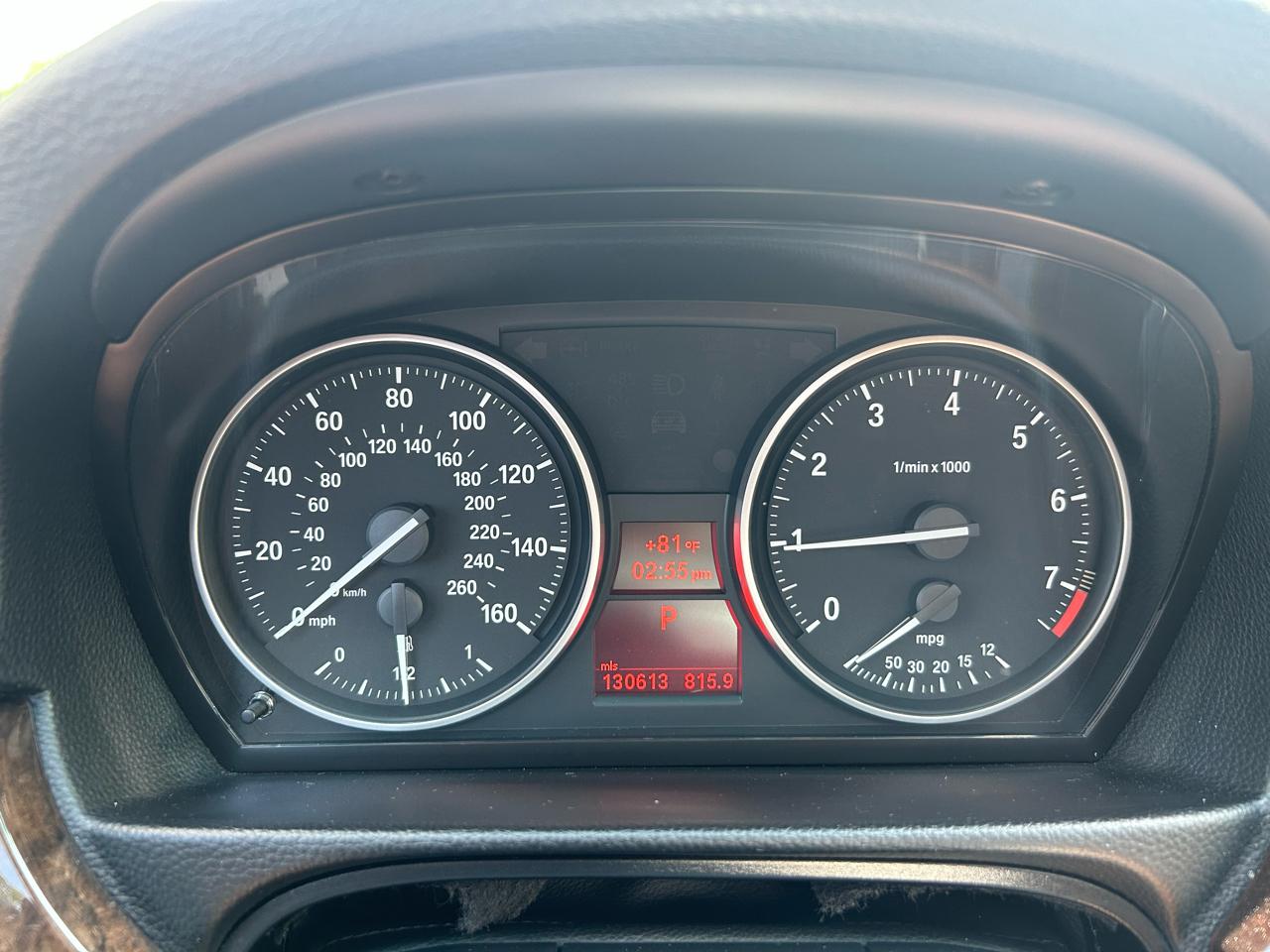 BMW 3-Series 328i xDrive 2010