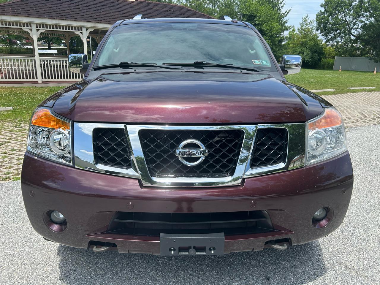 Nissan Armada SV 4WD 2015