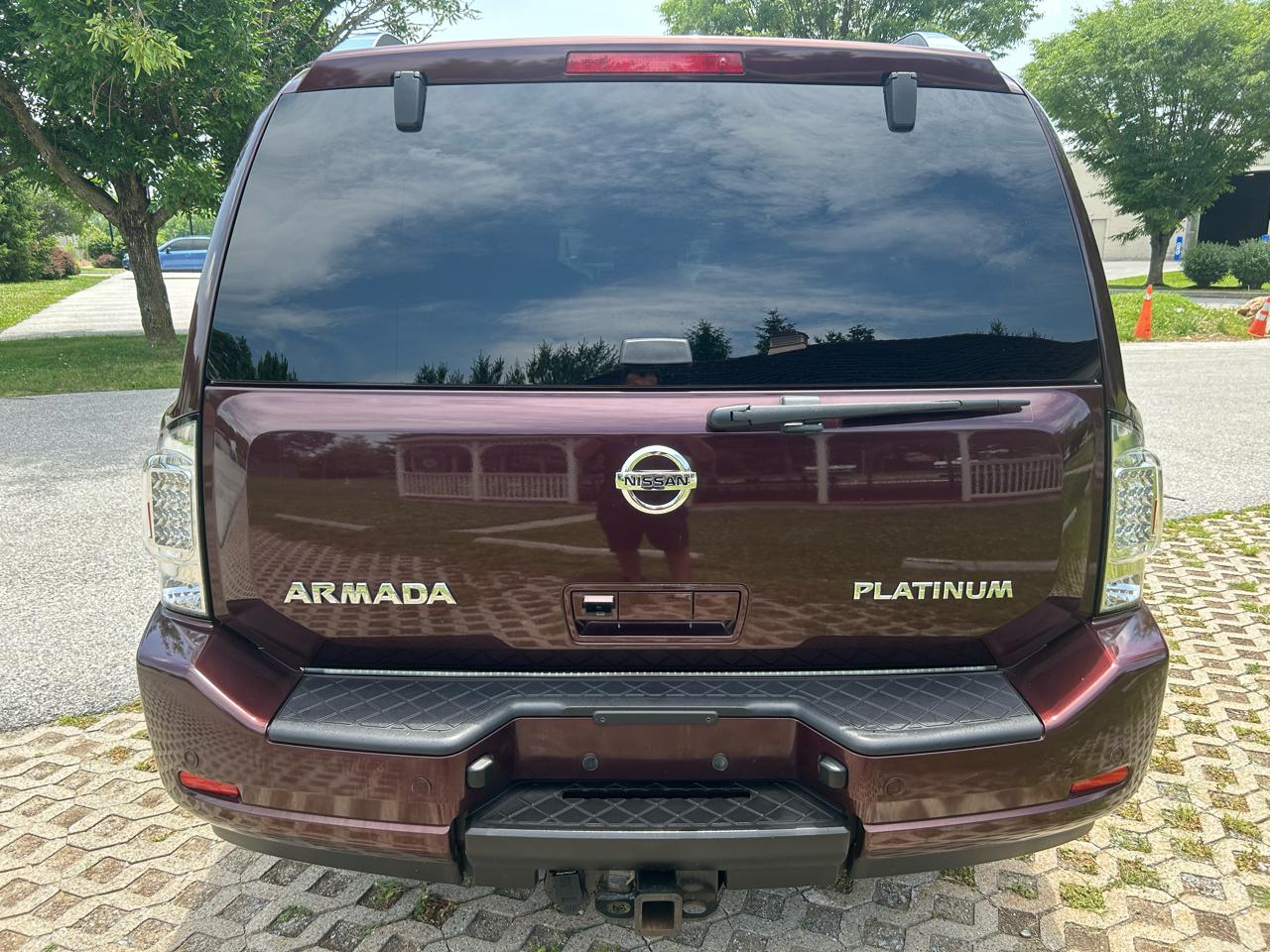 Nissan Armada SV 4WD 2015