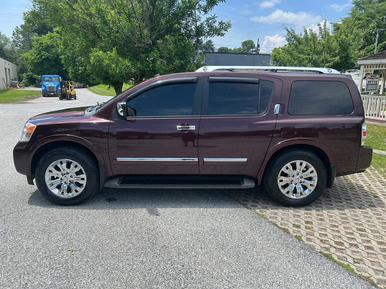 Nissan Armada SV 4WD 2015