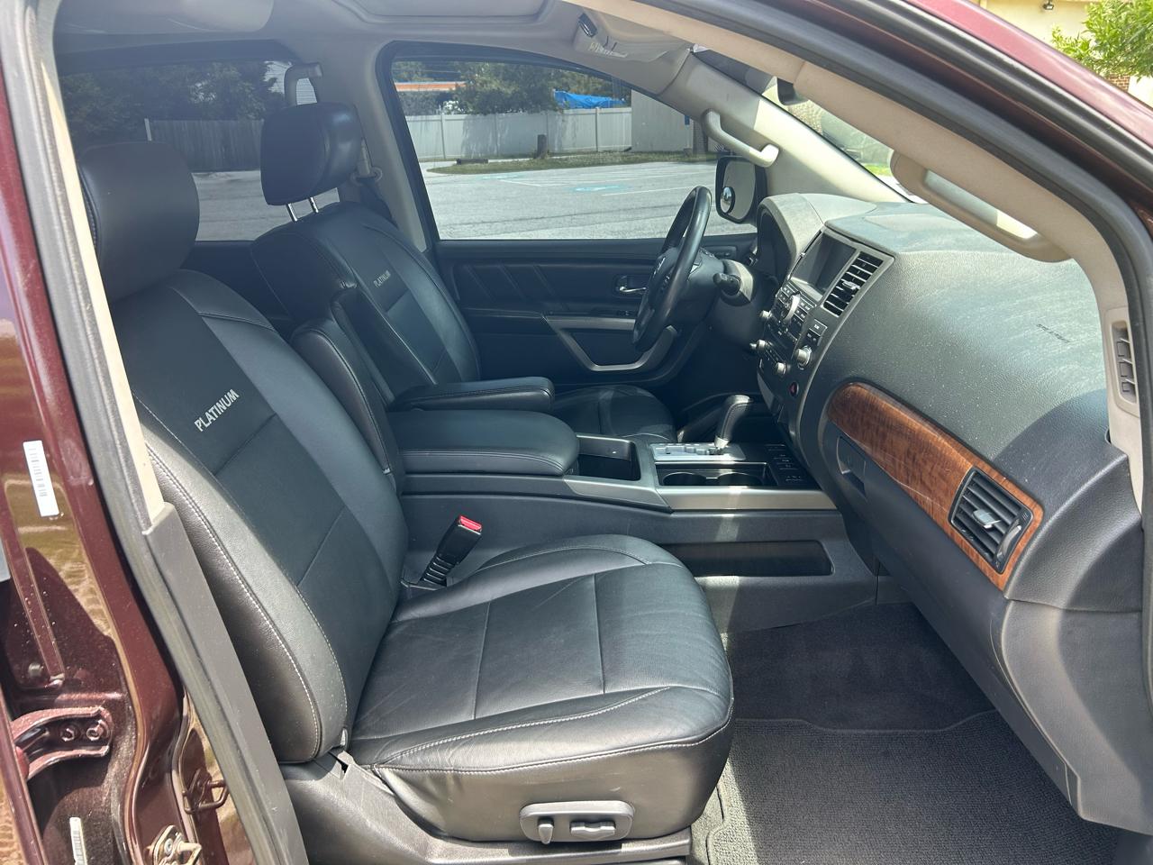 Nissan Armada SV 4WD 2015
