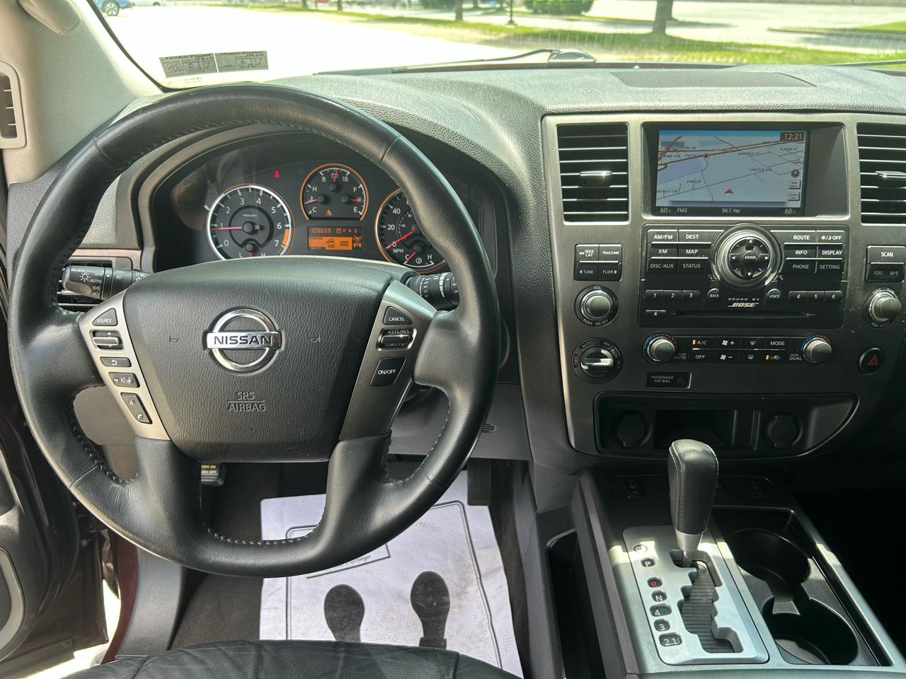 Nissan Armada SV 4WD 2015