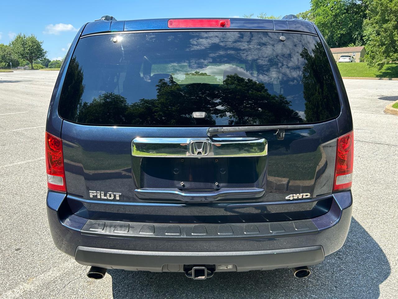 Honda Pilot EX-L 4WD 5-Spd AT 2011