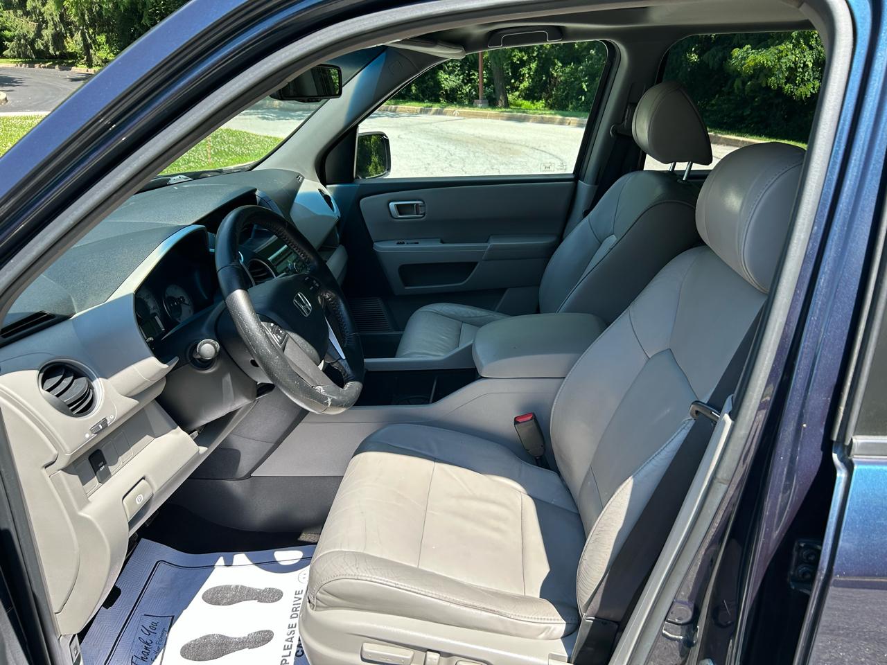 Honda Pilot EX-L 4WD 5-Spd AT 2011