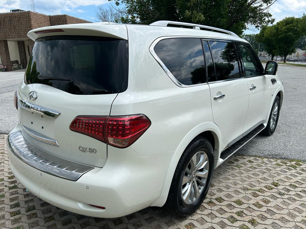 Infiniti QX80 4WD 2016