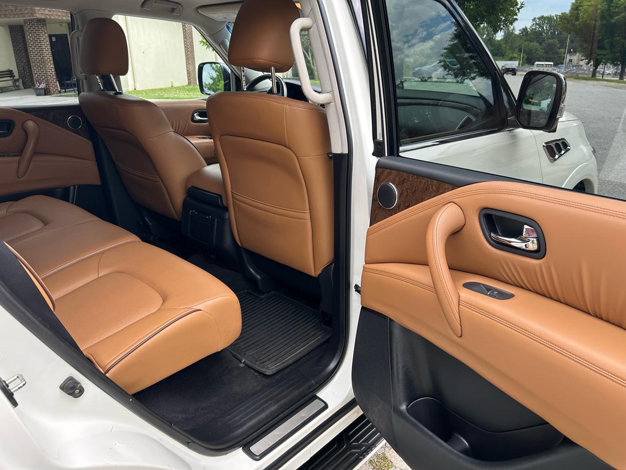 Infiniti QX80 4WD 2016